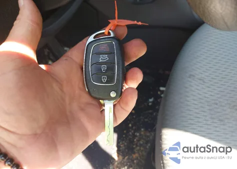 2018 Hyundai Santa Fe Sport 2.4L из США, поврежденный, VIN 5XYZT3LB3JG566968